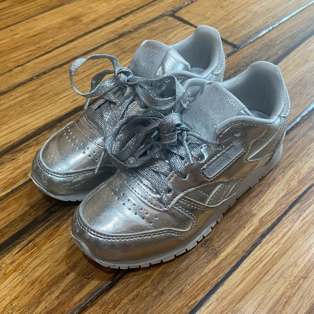 Reebok Sneakers